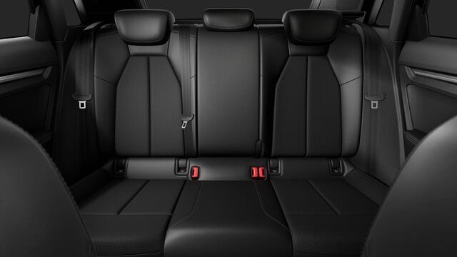 Audi A3 SPORTBACK 45 TFSI e S edition Competition | 272 PK | SoH 100% | Trekhaak | Matrix LED koplampen | Head-up display | S line | Sonos audio |