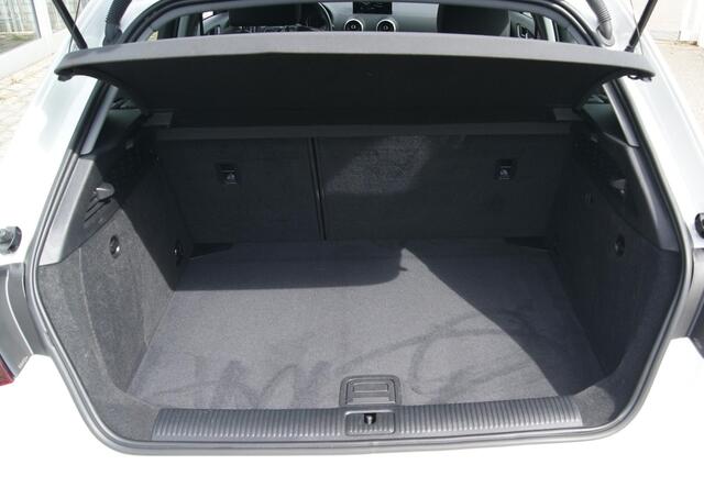 Audi A3 SPORTBACK 1.0 TFSI Sport Navi,Pdc,Airco,Sportstoelen,RIJKLAARPRIJS!!