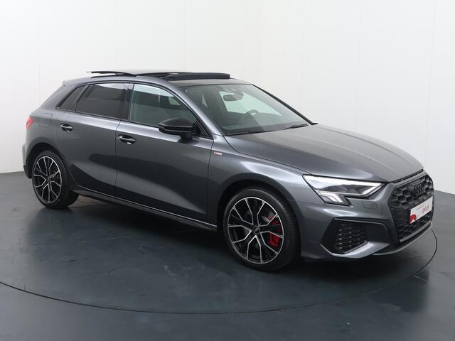 Audi A3 SPORTBACK 45 TFSI e S edition Competition | 245 PK | SoH 95% | Panoramadak | Achteruitrijcamera | Audi virtual cockpit | S line | Cruise control |
