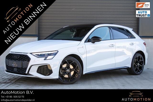 Audi A3 SPORTBACK 40 TFSIe Sline Pano Maxton Diffuser Matrix Camera Sfeerverlichting