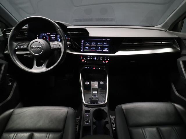 Audi A3 SPORTBACK 40 TFSI e Sport S Line [APPLE CARPLAY, ANDROID, STOELVERWARMING, VOL LEDER, CAMERA, PDC 360, CRUISE, CLIMATE, TREKHAAK AFNEEMBAAR, NIEUWSTAAT]