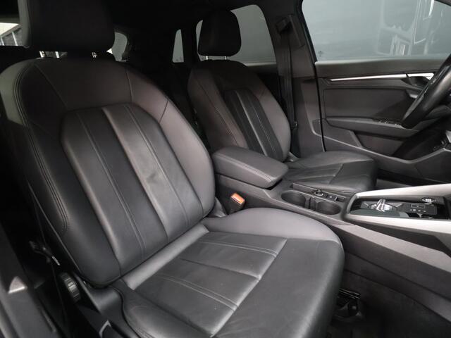 Audi A3 SPORTBACK 40 TFSI e Sport S Line [APPLE CARPLAY, ANDROID, STOELVERWARMING, VOL LEDER, CAMERA, PDC 360, CRUISE, CLIMATE, TREKHAAK AFNEEMBAAR, NIEUWSTAAT]