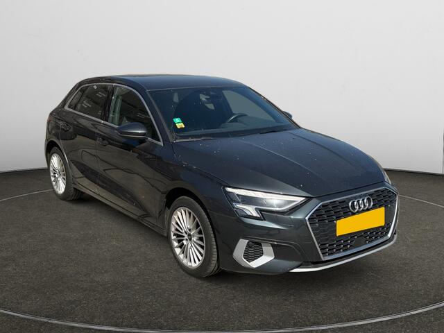 Audi A3 SPORTBACK 30 TFSI Business edition Carplay, Android Auto, Led Matrix, Sport Interieur, Privacy Glass
