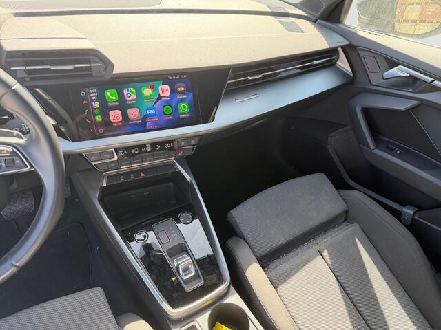 Audi A3 SPORTBACK 30 TFSI Business edition Carplay, Android Auto, Led Matrix, Sport Interieur, Privacy Glass