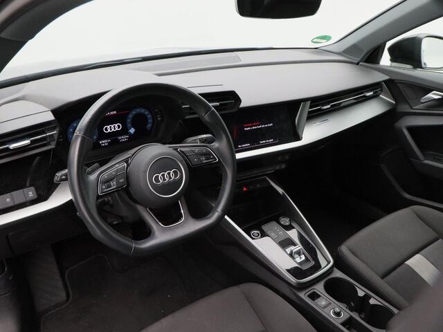 Audi A3 SPORTBACK 40 TFSi e 204 Pk Advanced edition | Stoelverwarming | Camera | Trekhaak | Cruise Control | CarPlay | 17 Inch | 87.804 Km !!