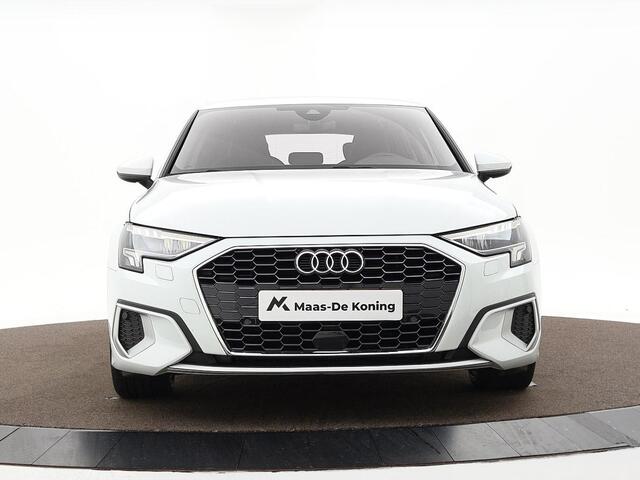 Audi A3 SPORTBACK 30 TFSI 110pk S-tronic Advanced edition · Apple/Android Car Play · Navigatie · P-Sensoren · Cruise Control · 17'' Inch ·
