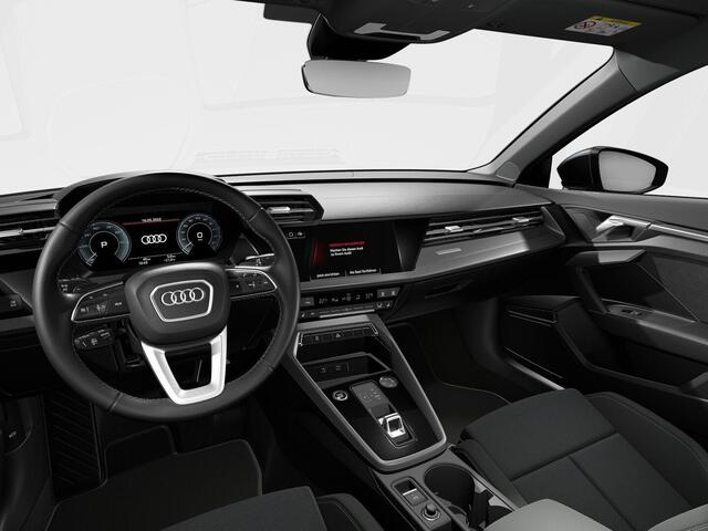 Audi A3 SPORTBACK 45 TFSI e S edition Competition | 245 PK | SoH 91% | Adaptive cruise control | Stoelverwarming | Navigatiesysteem |
