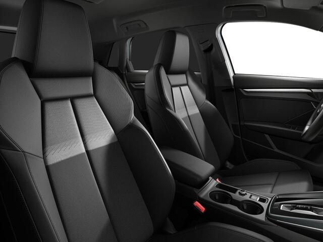 Audi A3 SPORTBACK allstreet 35 TFSI Advanced edition 150pk | Elektrisch verstelbare voorstoel | 18 inch Lichtmetalen velgen | Keyless entry | Verlengde garantie