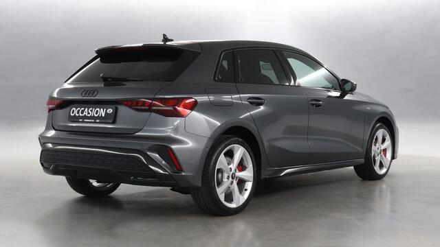 Audi A3 SPORTBACK 45 TFSI e S edition Competition / Navigatie / Stoelverwarming / Camera