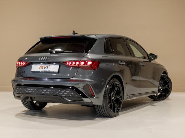Audi A3 SPORTBACK 35 TFSI 2x S-Line edition / 150pk / Panorama dak / Sonos / Achteruitrij camera /