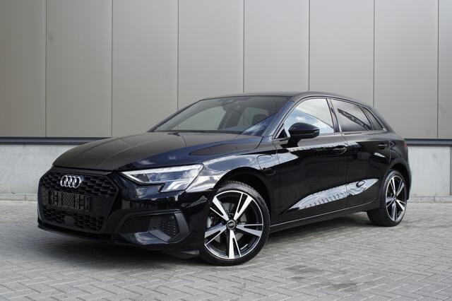 Audi A3 SPORTBACK 40 TFSI e | Keyless entry | Adap. cruise | Stoelverwarming | Spo