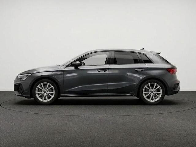 Audi A3 SPORTBACK S edition 40 TFSI 204 pk | Optiekpakket zwart plus | Lichtpakket plus ambient light | Trekhaak | achteruitrijcamera |