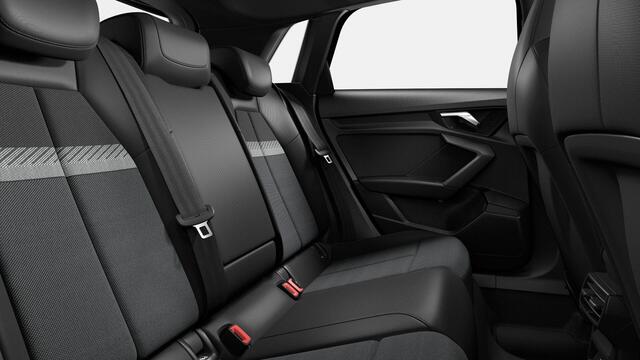 Audi A3 SPORTBACK 40 TFSI e Business edition | 204 PK | SoH 94% | Matrix LED koplampen | Stoelverwarming | Achteruitrijcamera | Adaptive cruise control |