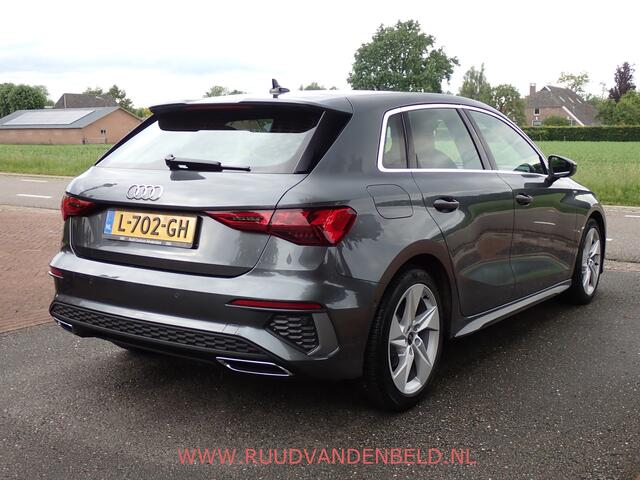 Audi A3 SPORTBACK 35 TFSI S edition / 2X S-LINE / CARPLAY / CRUISE