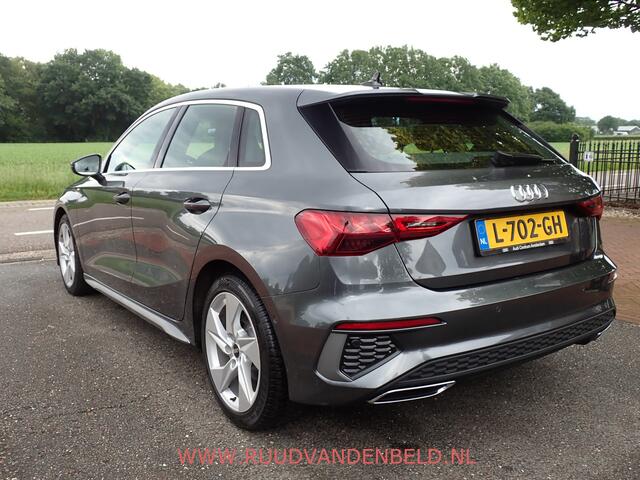 Audi A3 SPORTBACK 35 TFSI S edition / 2X S-LINE / CARPLAY / CRUISE