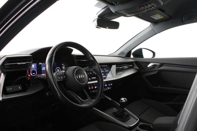 Audi A3 SPORTBACK 30 TFSI Pro Line > 17 inch/Manhattan Gray/Navigatie...