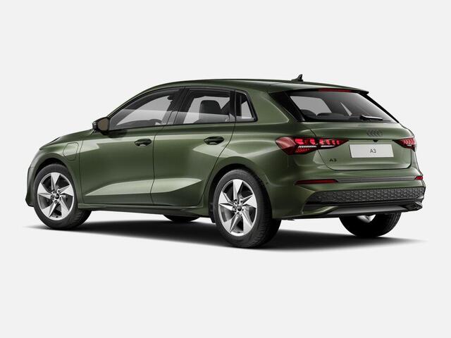 Audi A3 SPORTBACK 40 TFSI e Advanced edition 204 PK · Assistentiepakket rijden met parkeren plus · Optiekpakket zwart plus · Lichtpakket plus ambient light