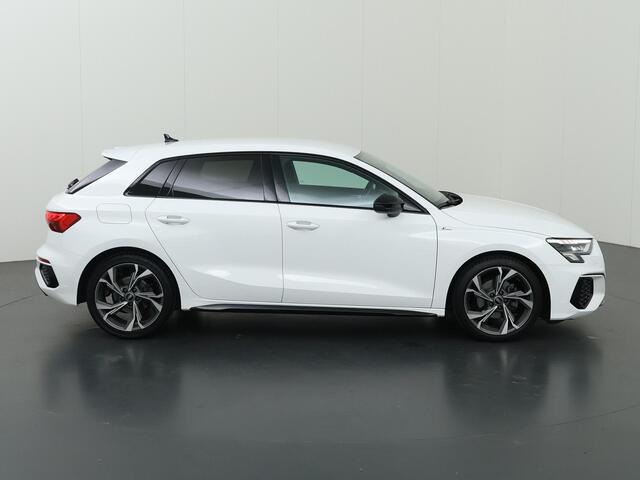 Audi A3 SPORTBACK 35 TFSI S edition | Sportstoelen | Virtual Cockpit | Stoelverwarming | Navigatie | Apple CarPlay/Android Auto | DAB | Adaptieve Cruise Control | LED |