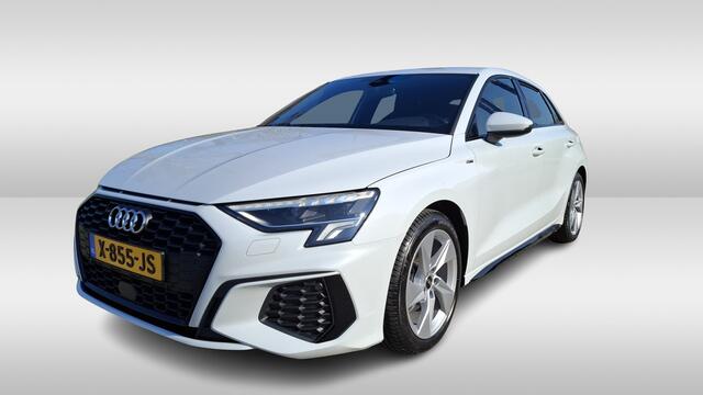 Audi A3 SPORTBACK 30 TFSI S-edition Automaat Full LED verlichting / Parkeersensoren / 17 " LM velgen / HAL