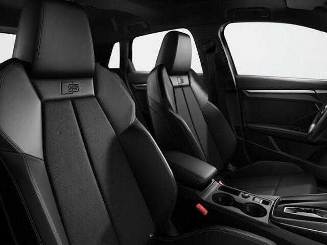 Audi A3 SPORTBACK S edition 40 TFSI e 204 pk | Comfortpakket plus | Lichtpakket plus ambient light | Glazen panoramadak | achteruitrijcamera |