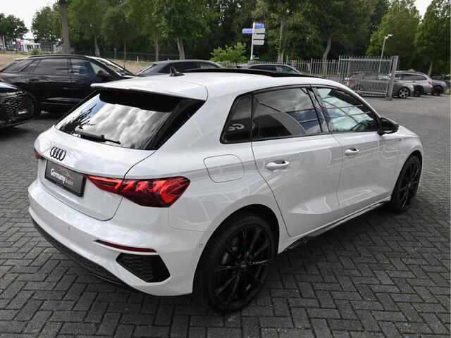 Audi A3 SPORTBACK 45TFSI E 245pk S-Edition Competition Pano Sfeerverl 19-Inch Virtual HUD Electr.Zetels