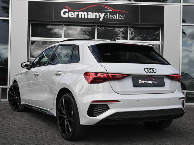 Audi A3 SPORTBACK 45TFSI E 245pk S-Edition Competition Pano Sfeerverl 19-Inch Virtual HUD Electr.Zetels
