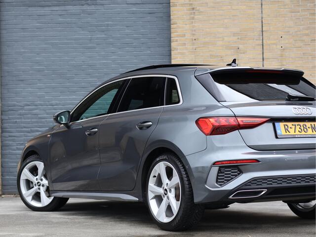Audi A3 SPORTBACK 35 TFSI edition one S-Line Pano | Matrix LED | ACC | Keyless | Automaat