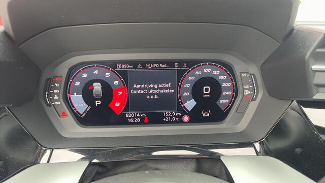 Audi A3 SPORTBACK 30 TFSI Advanced edition AUTOMAAT / PANORAMADAK / KEYLESS / FULL LED / CARPLAY / ACC / DAB+ / ELEK KOFFERKLEP / NL-AUTO