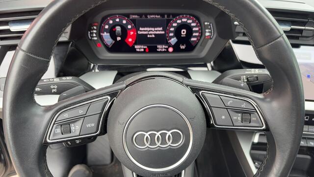 Audi A3 SPORTBACK 30 TFSI Advanced edition AUTOMAAT / PANORAMADAK / KEYLESS / FULL LED / CARPLAY / ACC / DAB+ / ELEK KOFFERKLEP / NL-AUTO