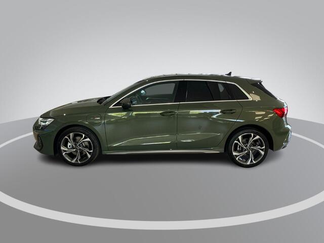 Audi A3 SPORTBACK 40 TFSIe 150kW/204PK S Line · Apple/Android Car Play · Leder/Stof · Camera + Parkeersensoren · Garantie t/m 28-04-2029 of 80000km.