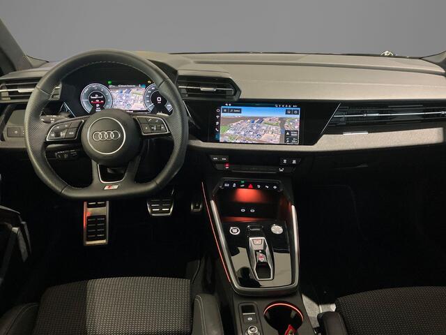 Audi A3 SPORTBACK 40 TFSIe 150kW/204PK S Line · Drive select · Leder/Stof · Camera + Parkeersensoren · Garantie t/m 25-05-2029 of 80000km.