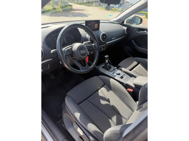 Audi A3 SPORTBACK 30 TFSI LED NAVI XENON CRUISE CLIMA PDC