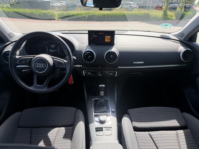 Audi A3 SPORTBACK 30 TFSI LED NAVI XENON CRUISE CLIMA PDC