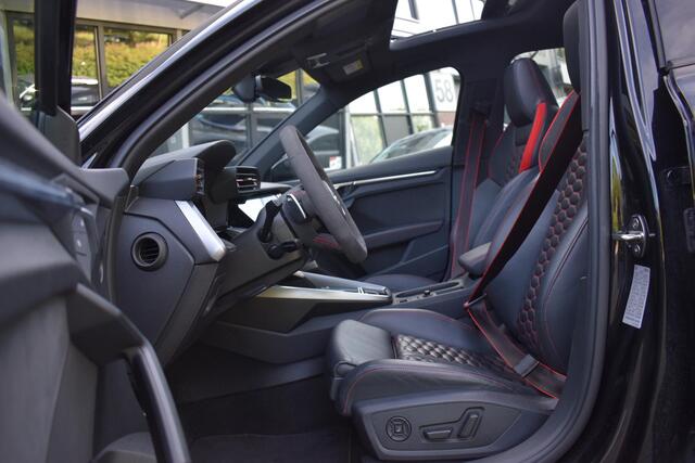 Audi A3 SPORTBACK 2.5 TFSI RS 3 quattro HUD Pano Massage Keyless B&O Lane