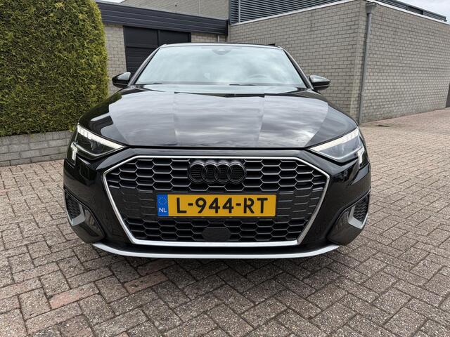Audi A3 SPORTBACK 30 TFSI Automaat Business edition