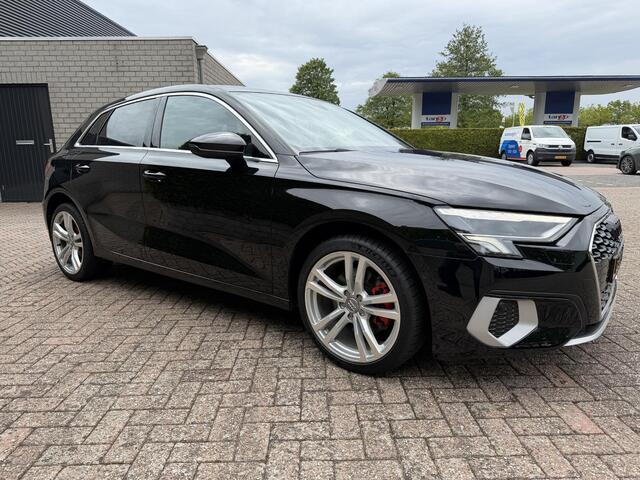Audi A3 SPORTBACK 30 TFSI Automaat Business edition
