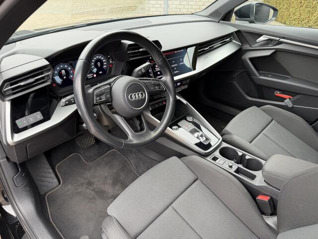 Audi A3 SPORTBACK 30 TFSI Automaat Business edition