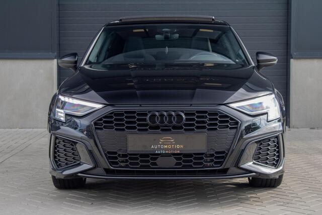 Audi A3 SPORTBACK 40 TFSIe S line RS Bekleding MATRIX PANO MAXTON ACC