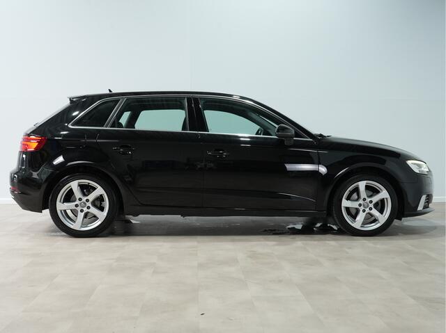 Audi A3 SPORTBACK 30 TFSI S-Tronic Sport Lease Ed. | Navigatie | Matrix-LED | 17"Lm | PDC 76