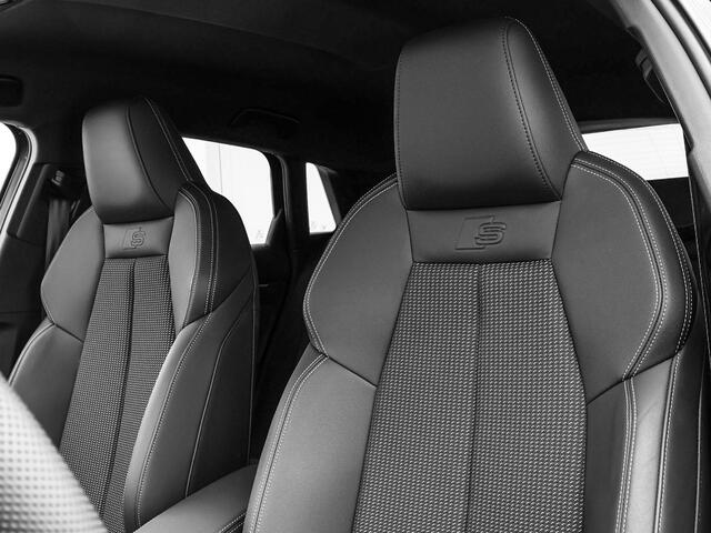 Audi A3 SPORTBACK 45 TFSIe 272pk S-tronic S edition Competition · Camera · Sonos Audio · Elektrische stoelverstelling · Keyless · Stoelverwarming · Afneembare Trekhaak · Fabrieksgarantie tot 03-04-2030 of 100.000km