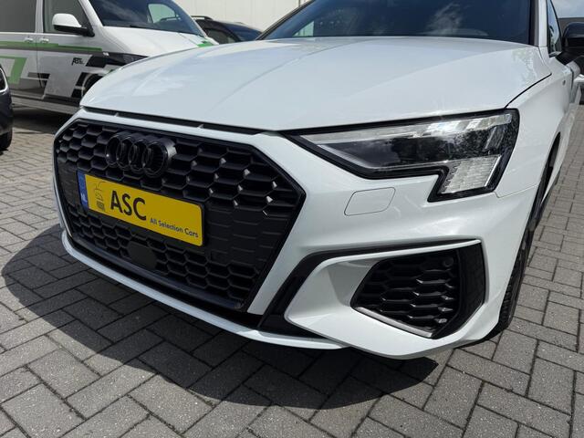 Audi A3 SPORTBACK 35 TFSI 150pk - 3 x S-Line - Alle opties - Leder - Navigatie - Camera - Panoramadak - Xenon/Led