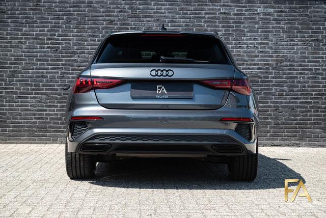 Audi A3 SPORTBACK 45 TFSI e S Line Competition 19Inch|Fullblack|RSSeats
