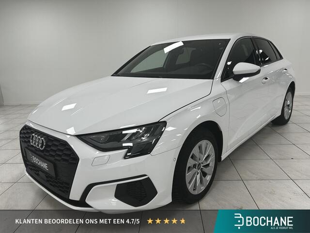 Audi A3 SPORTBACK 40 TFSI e Edition PARKEERSENSOREN VOOR-EN ACHTER | CARPLAY | LICHTMETALEN VELGEN