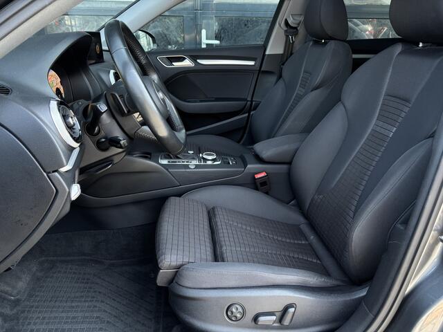 Audi A3 SPORTBACK 40 e-tron Keyless Camera Pano ACC