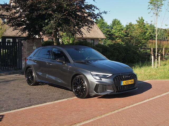 Audi A3 SPORTBACK 30 TFSI S edition S-Line | Apple Carplay | Virtual Cockpit | Cruise Control | Navi | NL-Auto |
