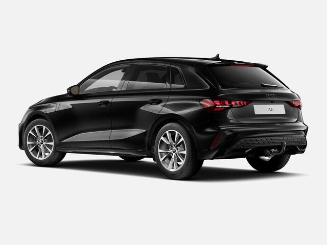 Audi A3 SPORTBACK 40 TFSI e S edition 204 PK · Trekhaak · Optiekpakket zwart plus · Assist. pakket Driving + Parking plus