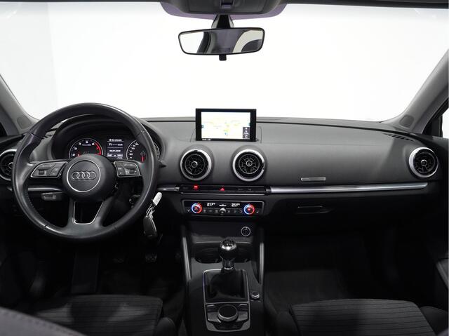Audi A3 SPORTBACK 1.0 115pk TFSI Design Pro Line Plus Navigatie Cruise Control Sportstoelen 155