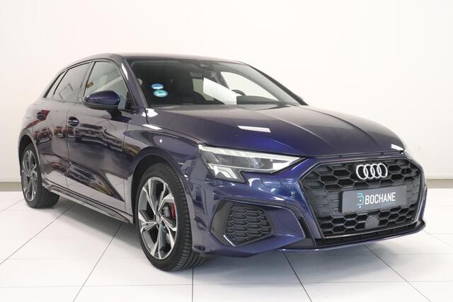 Audi A3 SPORTBACK 45 TFSI e S edition Competition | Parkeersensoren | Adaptieve cruise | 18"Lichtmetaal | Climate control | AppleCarplay AndroidAuto |