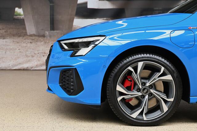 Audi A3 SPORTBACK 45 TFSIe 245pk S edition Competition | Pano | RS stoelen | Matrix | B&O | 100% (Dealer) onderhouden label