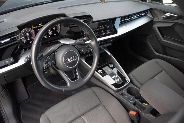 Audi A3 SPORTBACK 40 TFSIe Edition PANO CAMERA PARKEERHULP LED 18 INCH